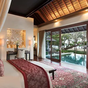 the-royal-santrian.hotelsseminyak.net/